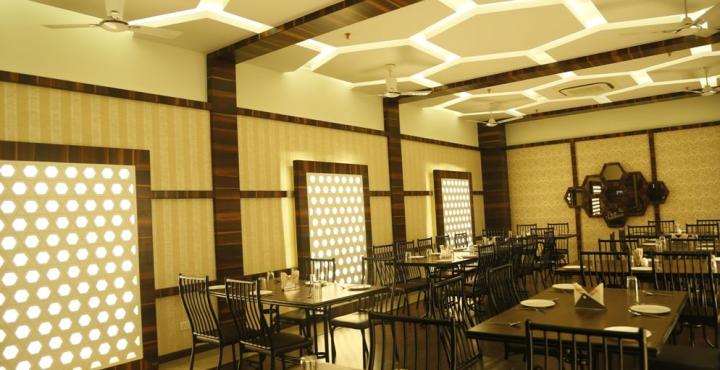 Hotel Somdeep Palace